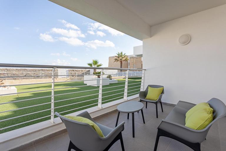 The Sea-Bank Villa Apartments Marsaskala Exterior foto